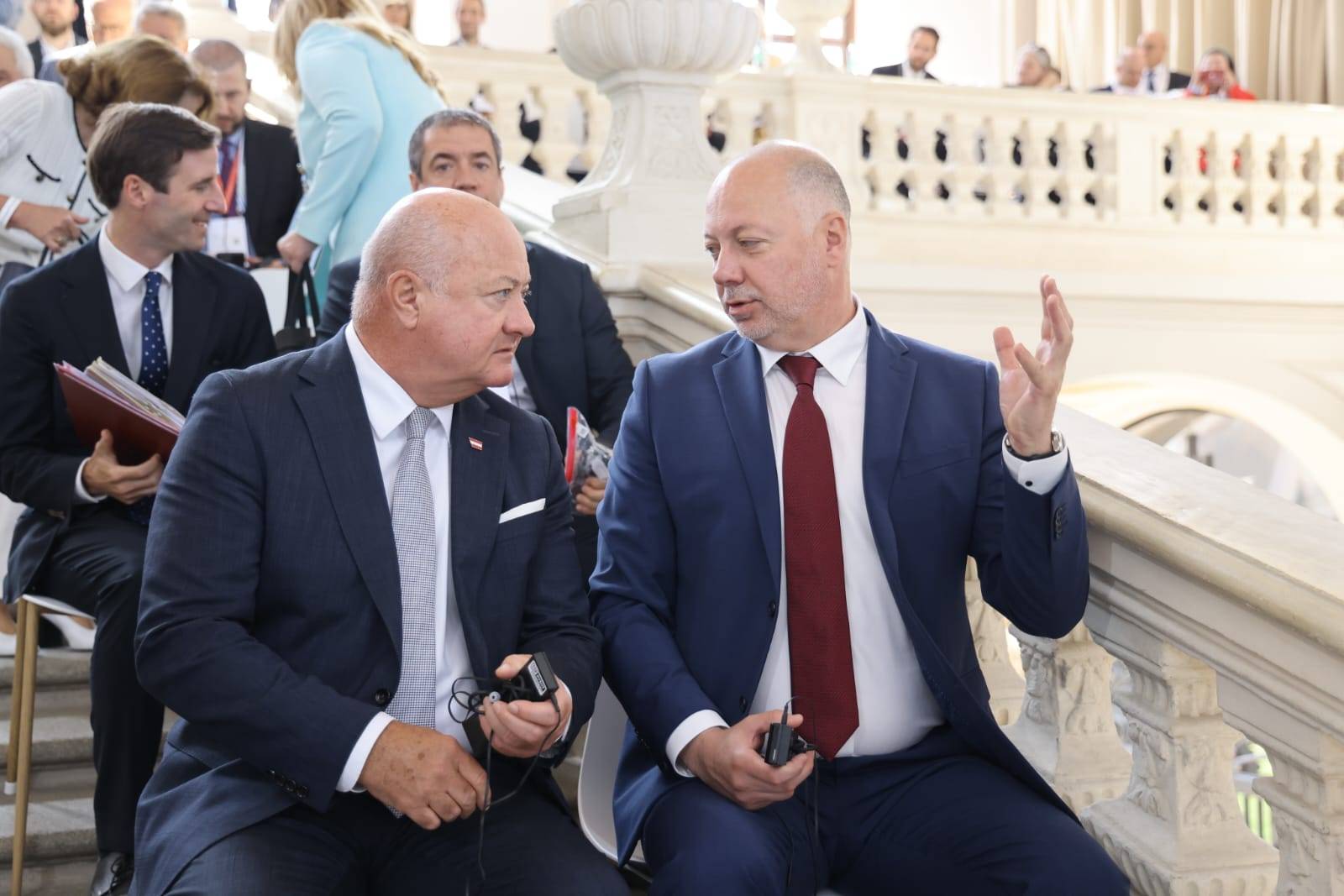Започна участието на премиера Желязков в 29-ото издание на Европейския форум Вахау в Австрия Започна участието на премиера Желязков в 29-ото издание на Европейския форум Вахау в Австрия